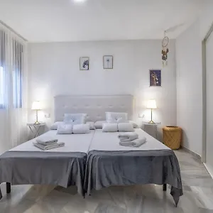  Apartamento Encanto En La Juderia: Con Patio